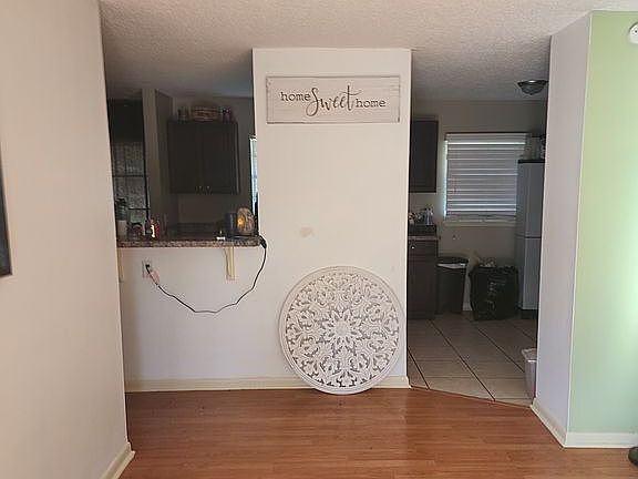 3rd image of 169 SW Olson Gln