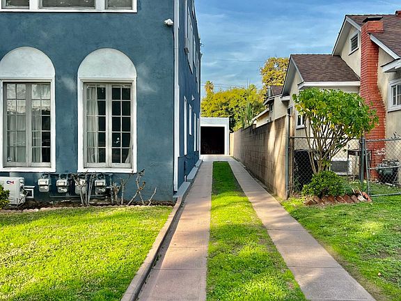 Driveway to carports