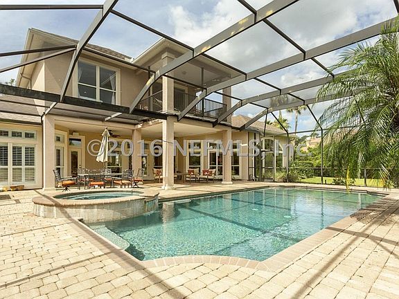 4th image of 331 Clearwater Dr
