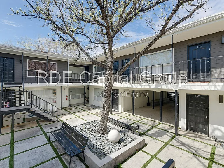 2808 Throckmorton St #201 — Photo 2