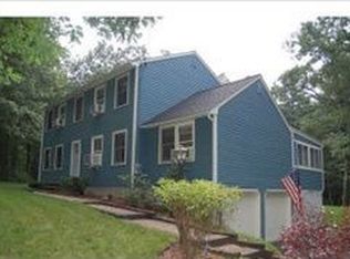 13 Winslow Farm Rd, Hudson, NH 03051