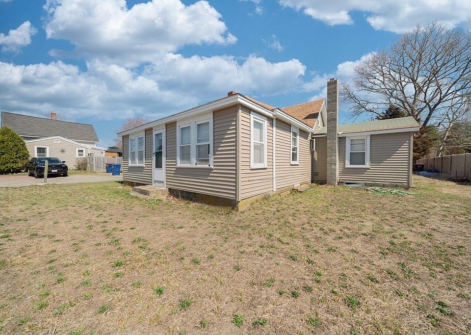 2808 Cranberry Hwy, Wareham, MA 02571 MLS 73110500 Zillow