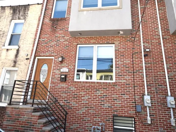2649 Mercer St, Philadelphia, PA 19125