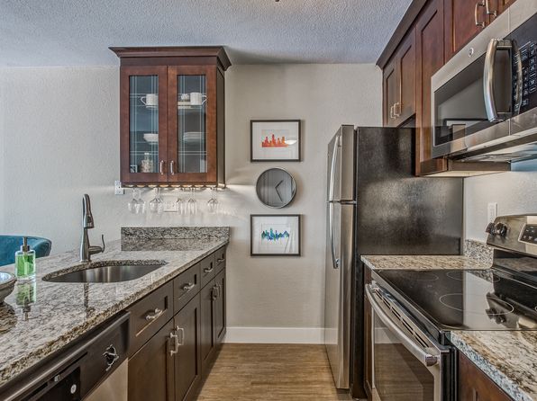 1001 E Bayaud Ave APT 404