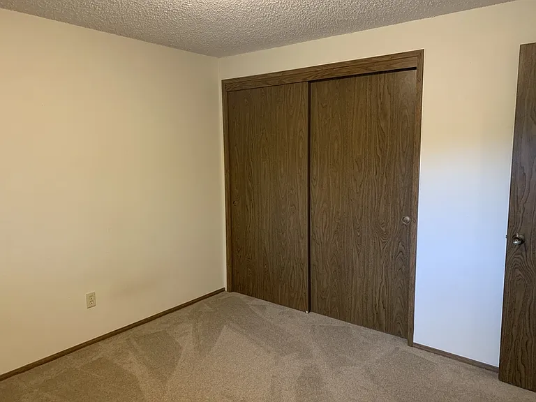 202 La Villa Dr — Photo 7