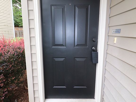 3rd image of 15999 SW 81st Pl