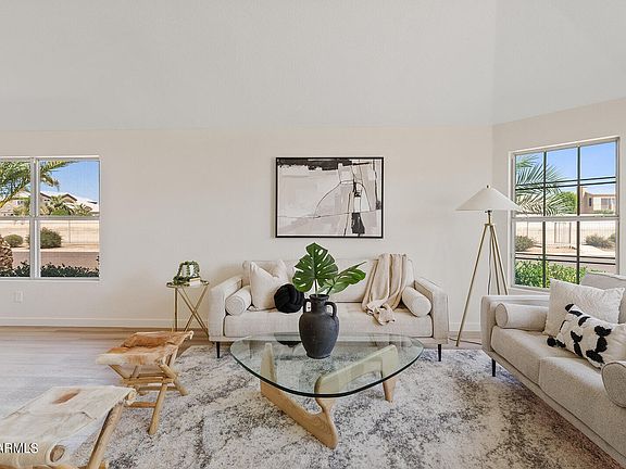 3rd image of 4511 E BIGHORN Avenue