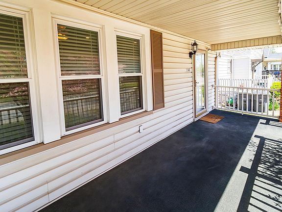 4th image of 1140 Covert Ave