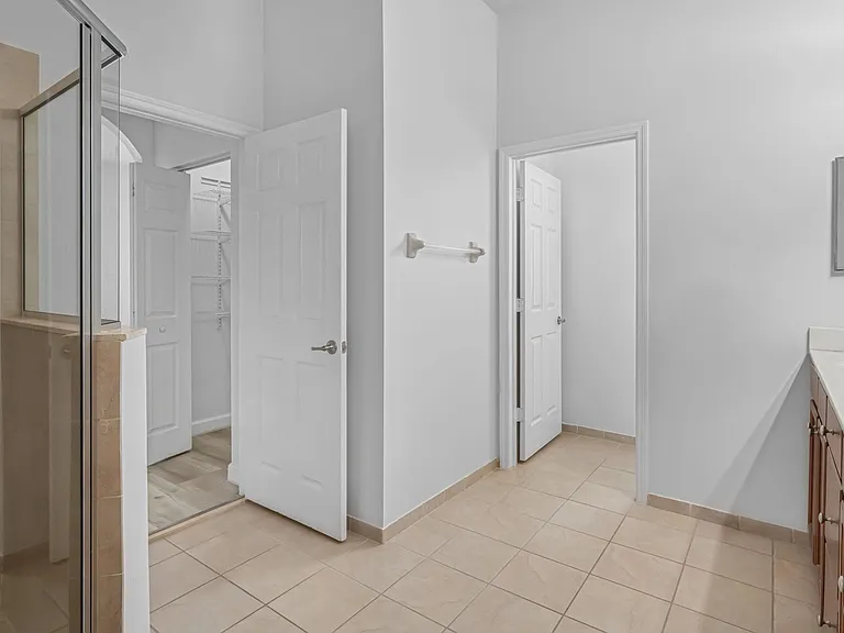 9140 SW 170th Pl #C — Photo 14
