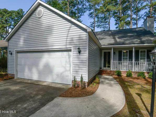 2545 Longleaf Drive SW, Pinehurst, NC 28374