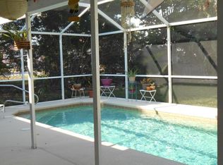 41 Pelican St W, Naples, FL 34113