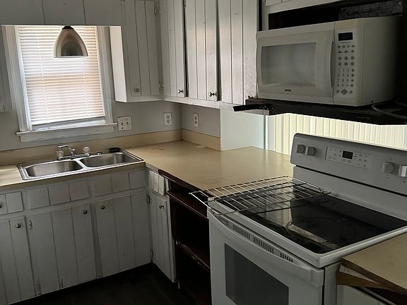 5th image of 112 Concord Dr APT D