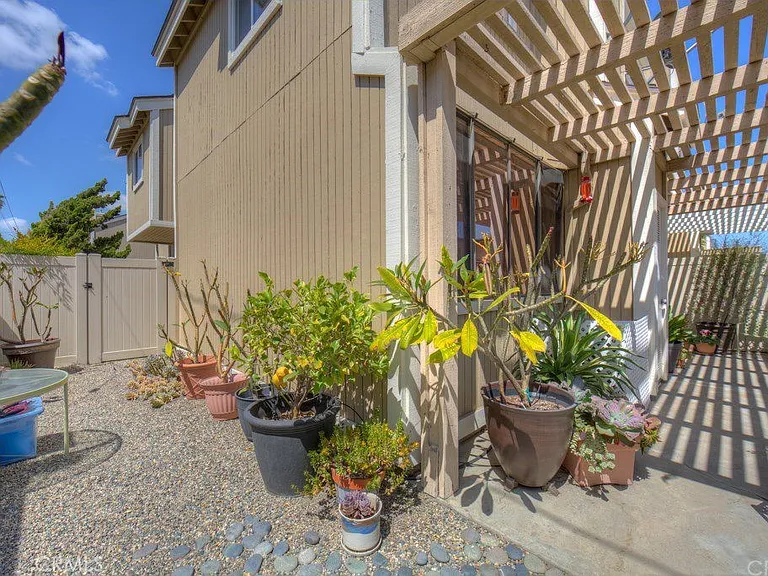 5568 Orange Ave — Photo 22