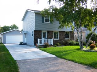 358 W 11th St, Fond Du Lac, WI 54935