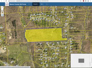 Mary Reed Rd, Baden, PA 15005