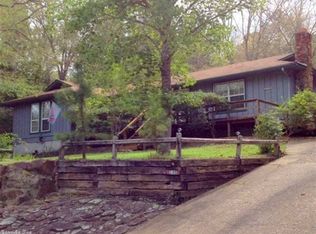 135 Wilshire Rd, Fairfield Bay, AR 72088