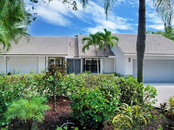 3530 Embassy Drive, West Palm Beach, FL 33401
