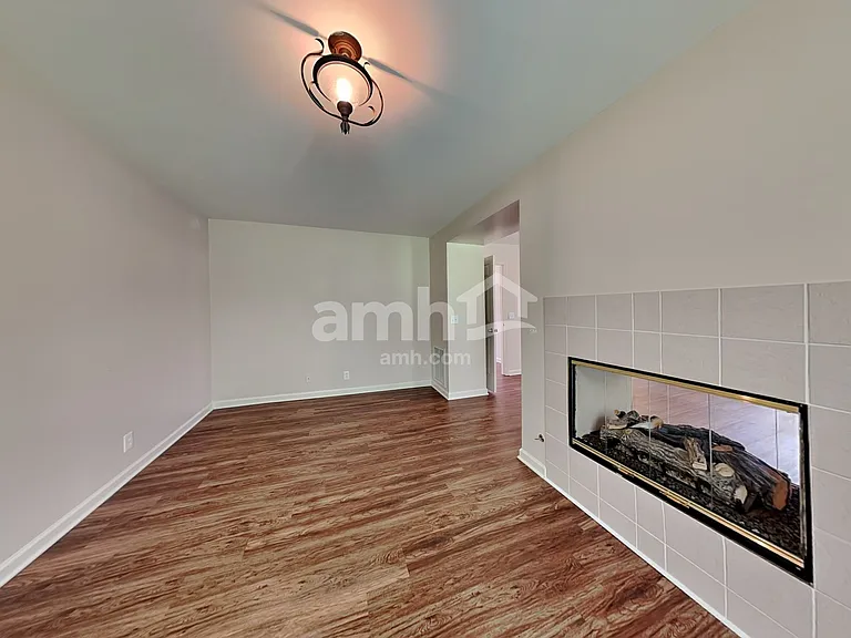 1009 Hickory Bark Ct — Photo 19