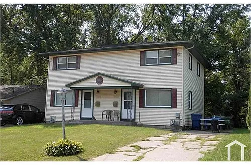 1745 Pleasant Ct Photo 1