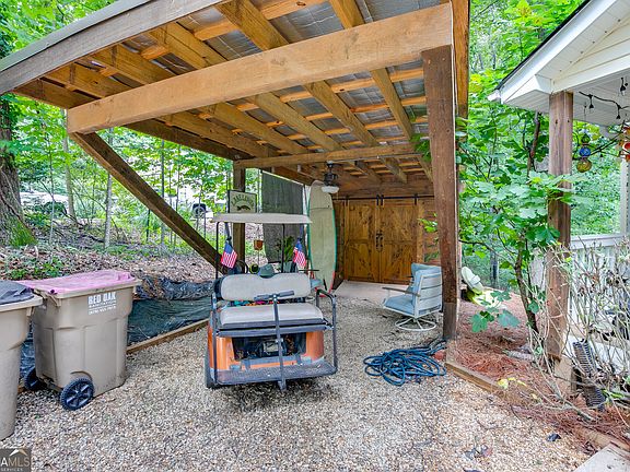 2nd image of 9420 Manor Ln