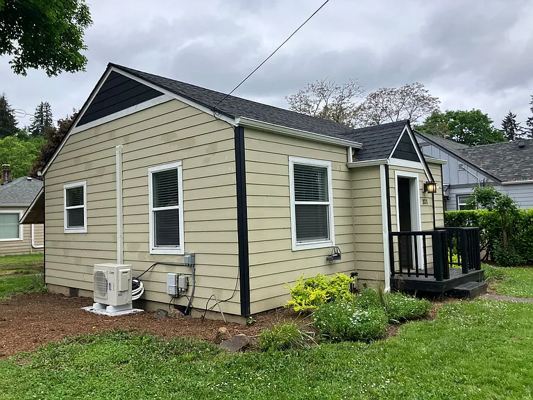 321 Magnolia Ct NW — Photo 19
