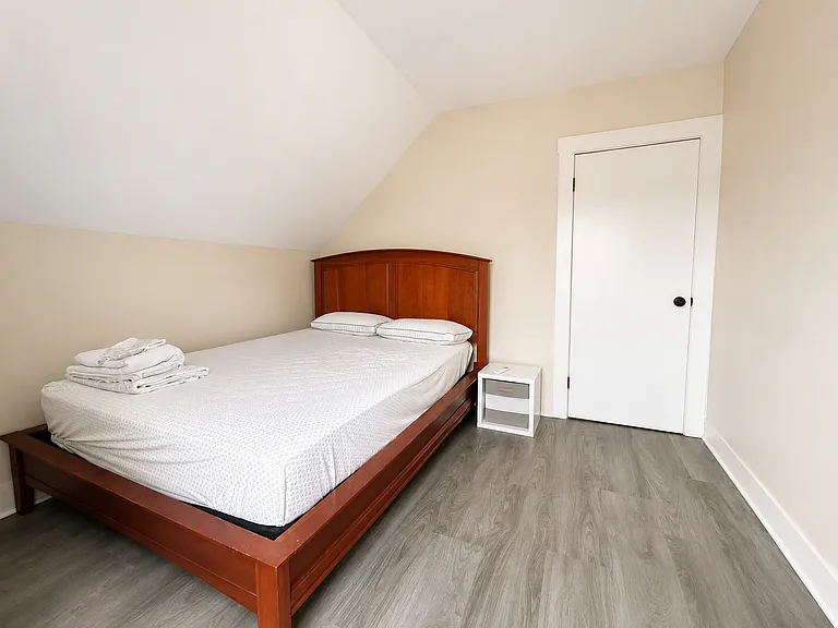 937 Webster St #2 — Photo 4