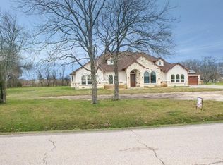 2303 Krenek Rd, Crosby, TX 77532