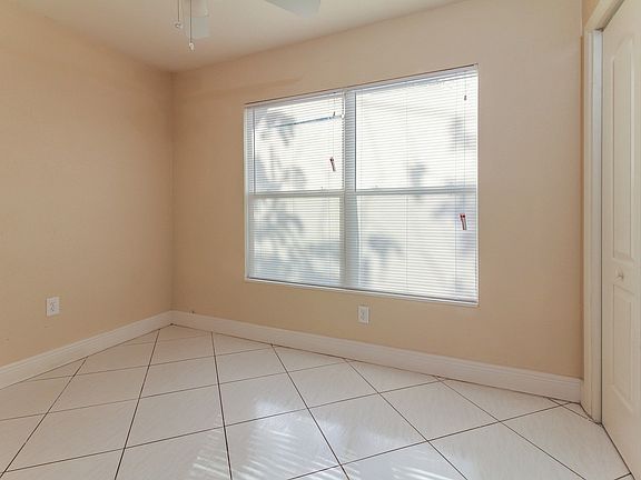 5th image of 6469 Seminole Dr