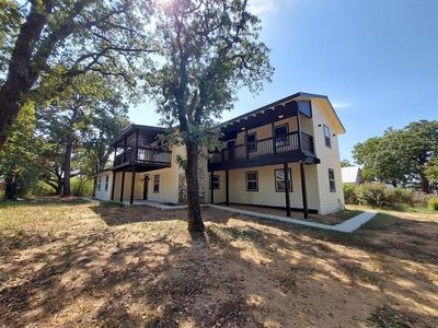 313 W Mistletoe Dr, Kennedale, TX, 76060