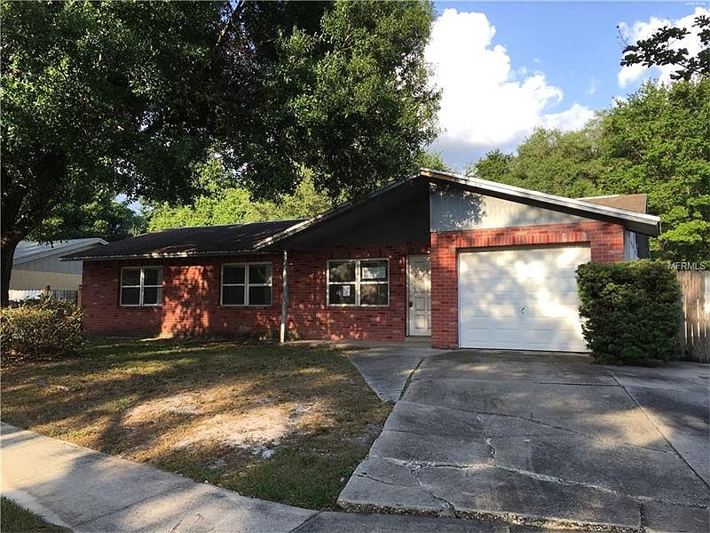 1st image of 6518 Winding Oak Dr