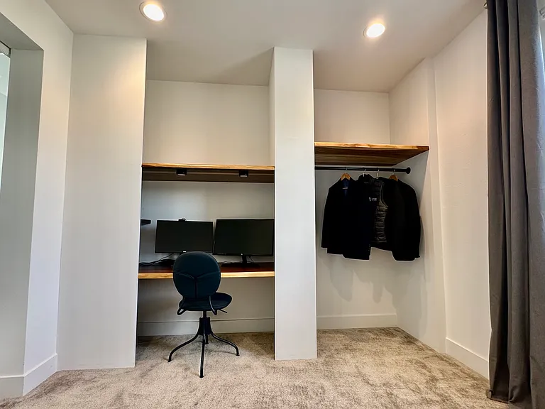 Office/Bedroom 4