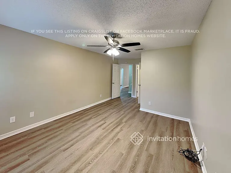 1011 Kasell Pl — Photo 8