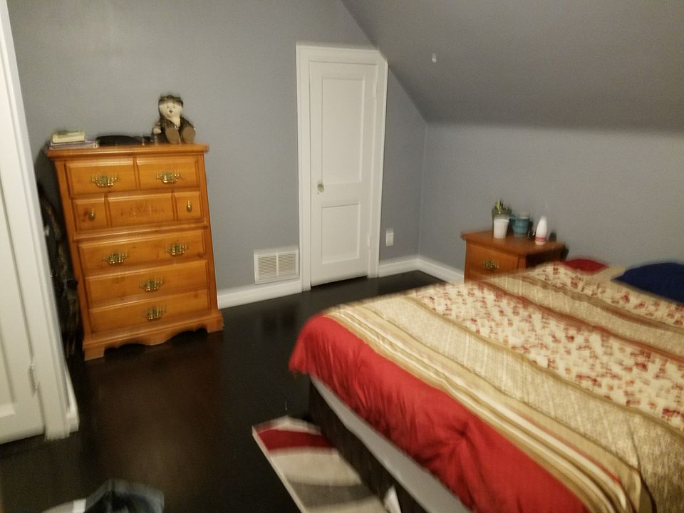 1st image of 825 Allen Ave
