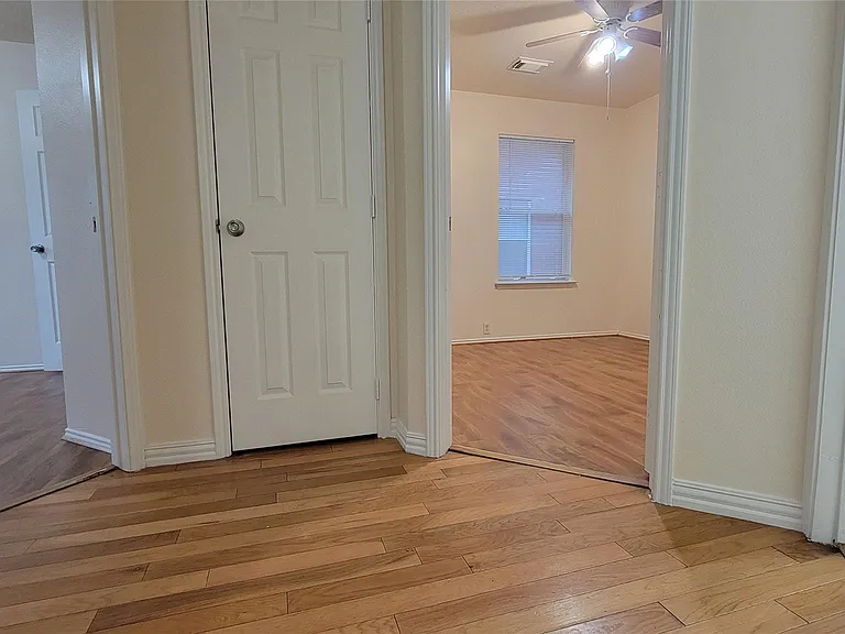 4831 Dark Canyon Ct — Photo 15