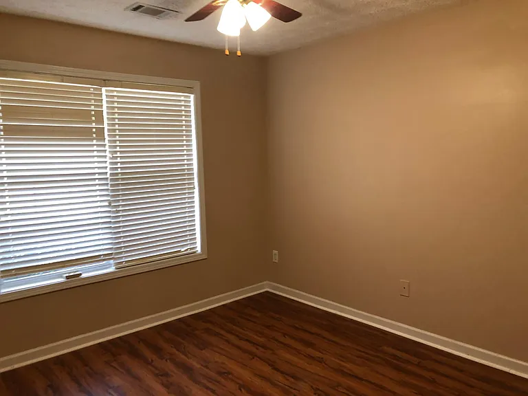 185 Butler Bridge Cir — Photo 28