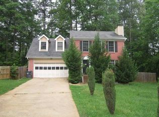 1322 Dowry Dr, Lawrenceville, GA 30044