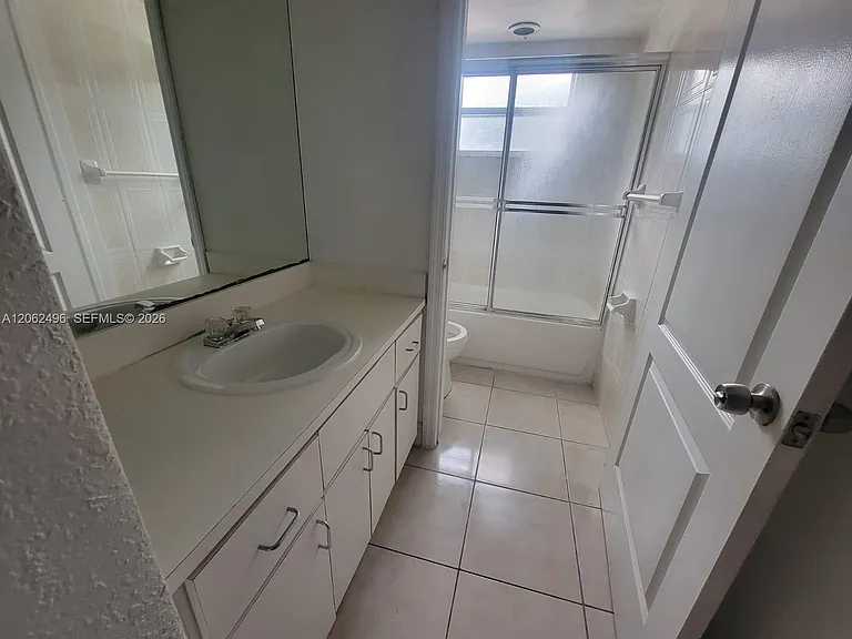 16118 NE 21st Ave #3 — Photo 14