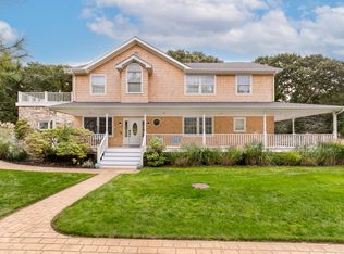 200 N Magee St, Southampton, NY 11968