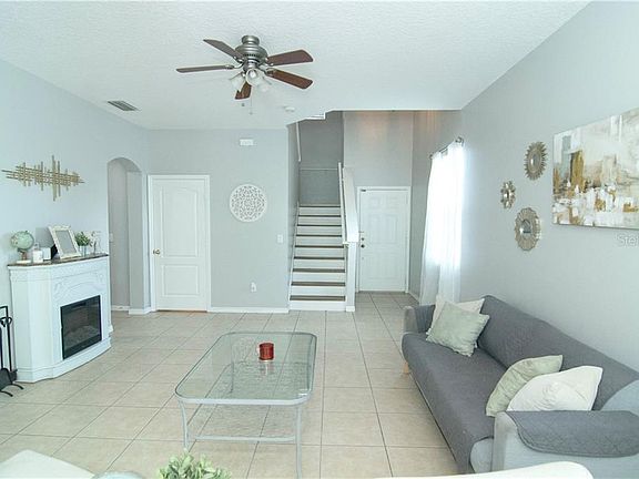 4th image of 113 Friesian Way