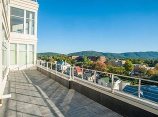 218 W Water St #605, Charlottesville, VA 22902