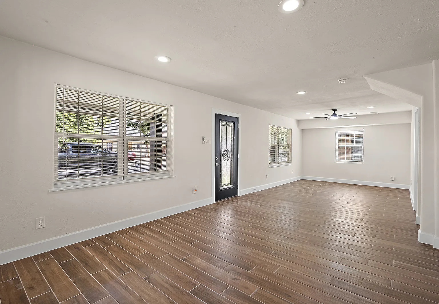 4 bed, 1860 sqft, $2,000 — Photo 3