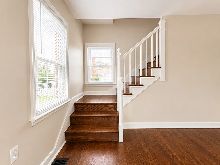 430 Brimmer Ave — Photo 6