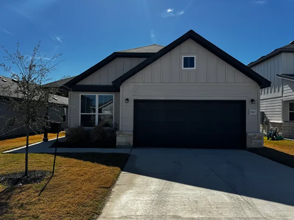 910 Bluegrass Point, New Braunfels, TX 78130