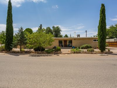 330 Pueblo Solano Rd NW, Los Ranchos De Albuquerque, NM, 87107