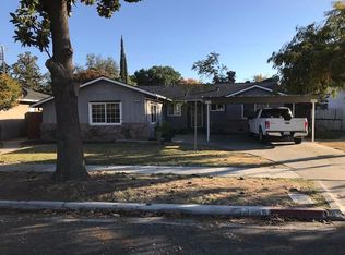 3236 E Hampton Way, Fresno, CA 93726