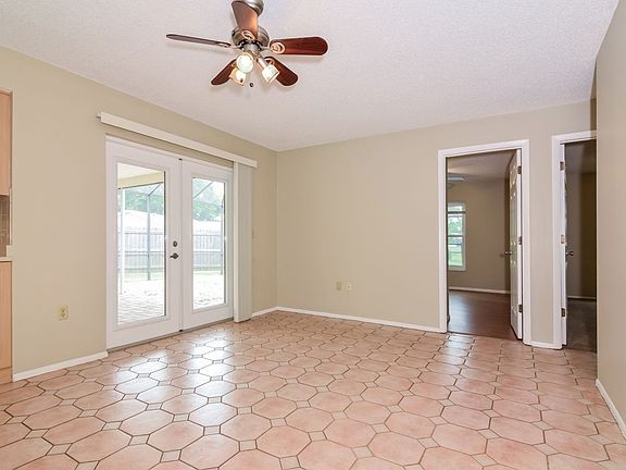 5th image of 4113 Lanai Dr