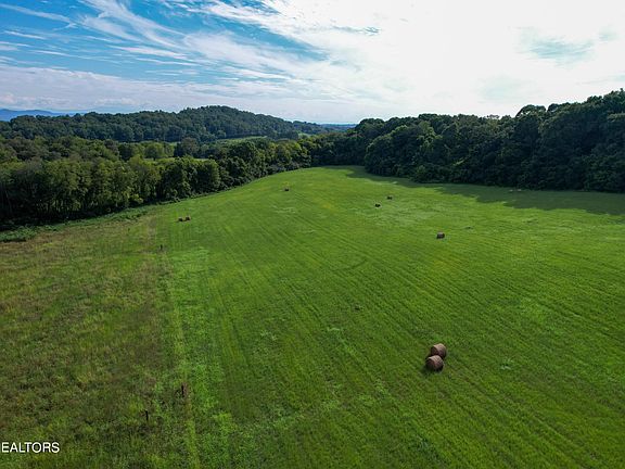 4th image of 2 Cornfield Dr Lot 2