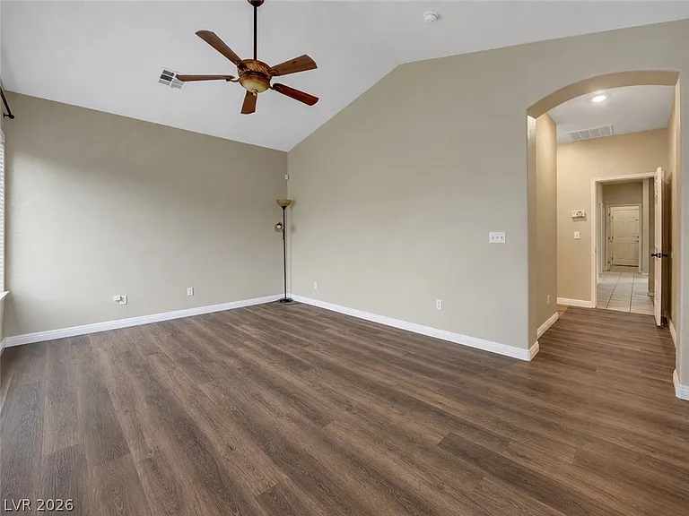 2294 Tedesca Dr — Photo 25