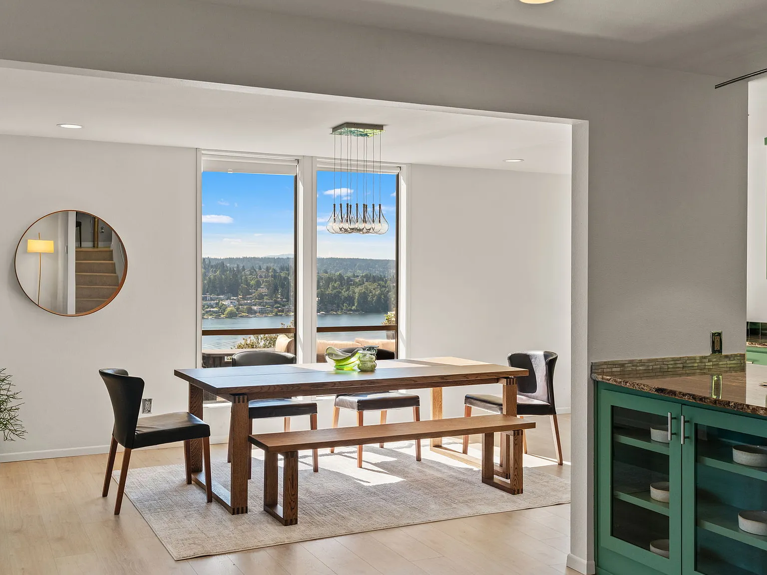 3 bed, 2558 sqft, $6,150 — Photo 3