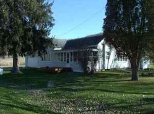 17119 E Grove St, Richland Center, WI 53581